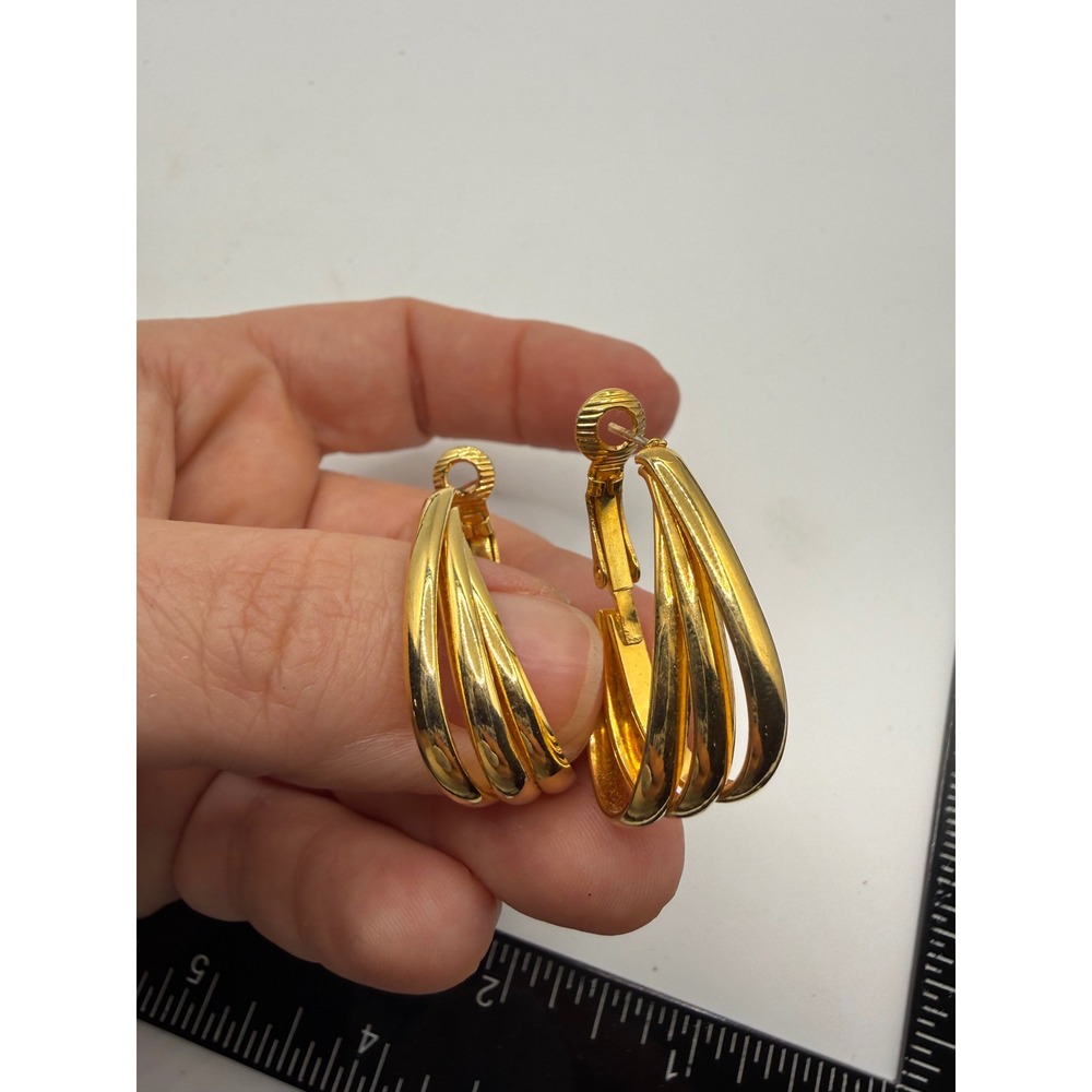 Vintage Gold Tone Triple Hoop Earrings Chunky Multi Strand Oval Tiered Hoops